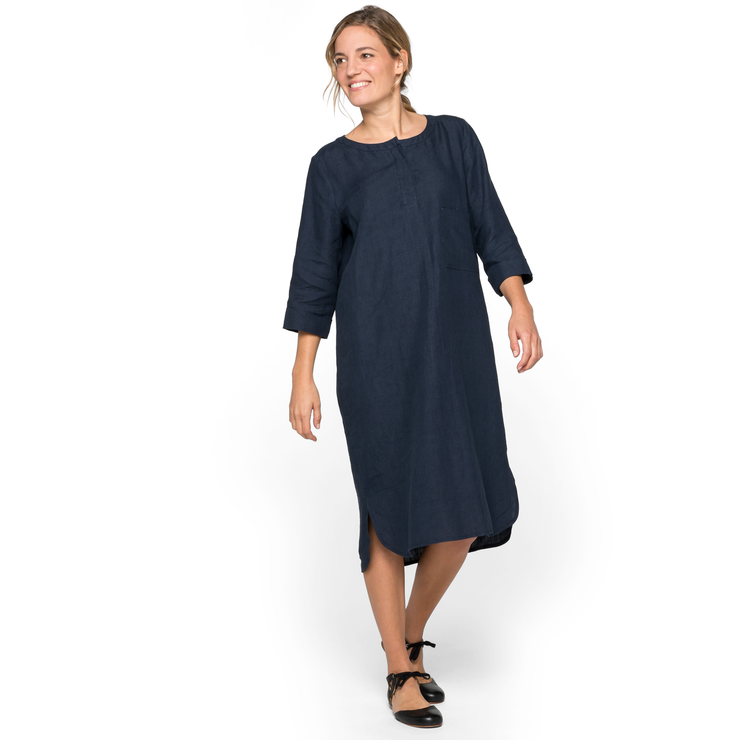 Tunika-Leinenkleid mit kurzer Knopfleiste und 3/4-Arm